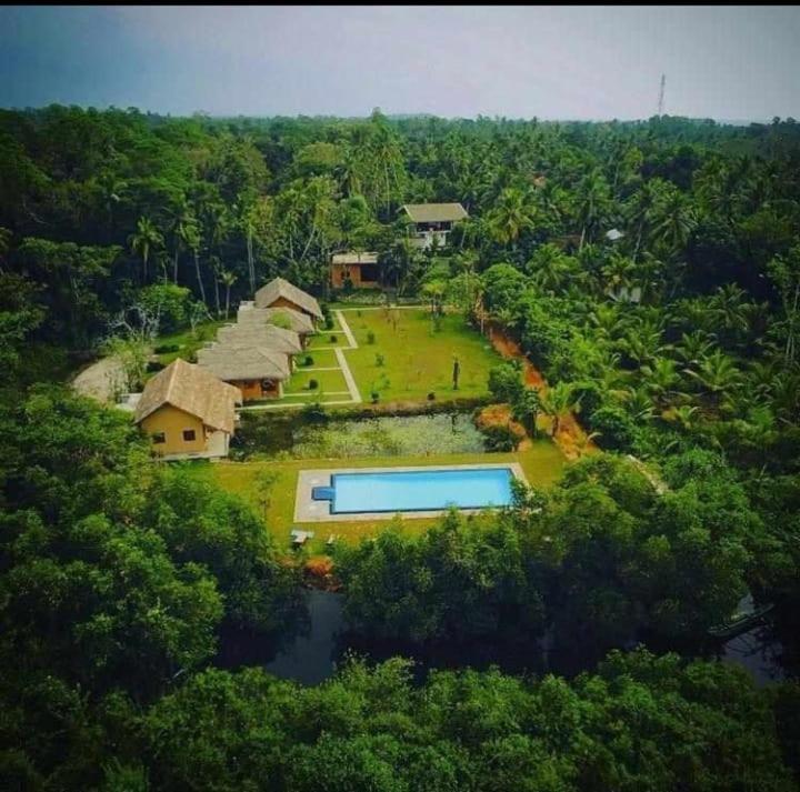 Happy Man Village Bentota Exterior foto